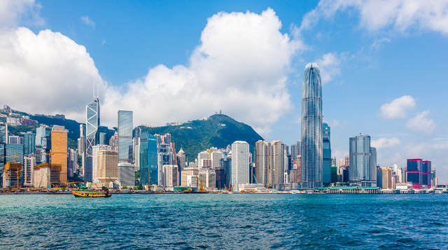 2025今晚香港开特马开什么六期,探索未来，香港特马六期展望与深度解析（关键词，今晚香港开特马开什么六期）