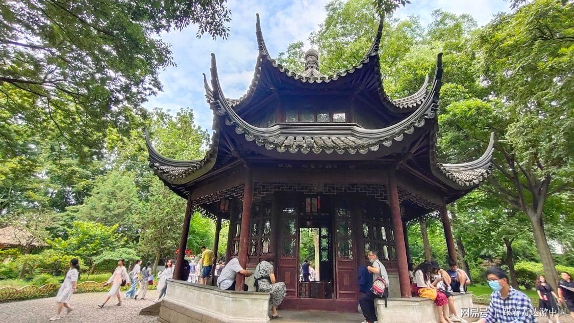 2025新澳门最准免费资料大全,澳门是中国著名的旅游胜地之一，以其独特的文化、历史、人文景观和博彩业闻名于世。随着时代的发展，澳门也在不断发展和变化，成为了一个现代化的城市。对于爱好博彩和旅游的人来说，澳门是一个不可错过的地方。本文将介绍关于澳门最新的资讯和免费资料大全，为您提供最准确的信息和参考。