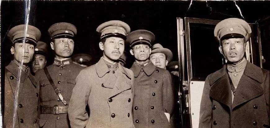 澳门一肖中百发百中47神枪,澳门一肖中百发百中47神枪，揭秘背后的神秘与传奇