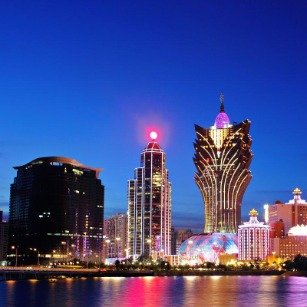 2025奥门正版精准资料,探索澳门正版精准资料，预测与未来的视角（至2025年）