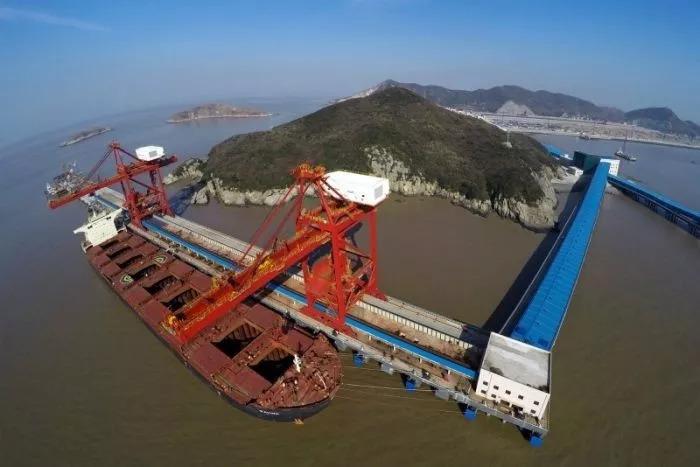 2025新奥今晚资料,揭秘2025新奥今晚资料，未来科技盛宴的序幕