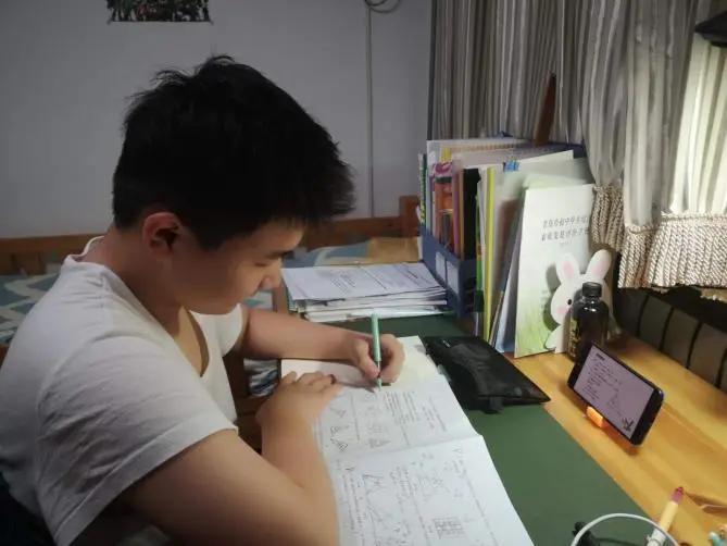 精准一码免费资料大全下载,精准一码免费资料大全下载，探索与利用资源的指南