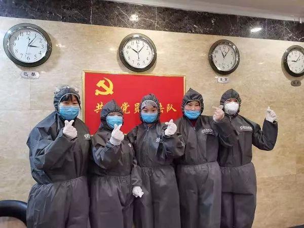 澳门水果奶奶,澳门水果奶奶，一位普通老人的非凡人生